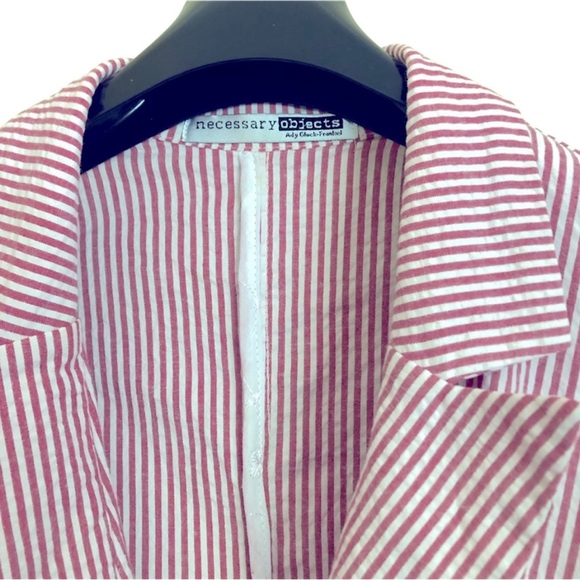Red & white stripe lightweight short sleeve top - Size Large - Picture 2 of 6